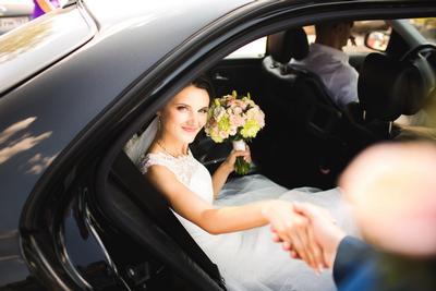 Chauffeur service in the UK and Ireland. Executive travel. Personal driver. S7 wedding car hire.
